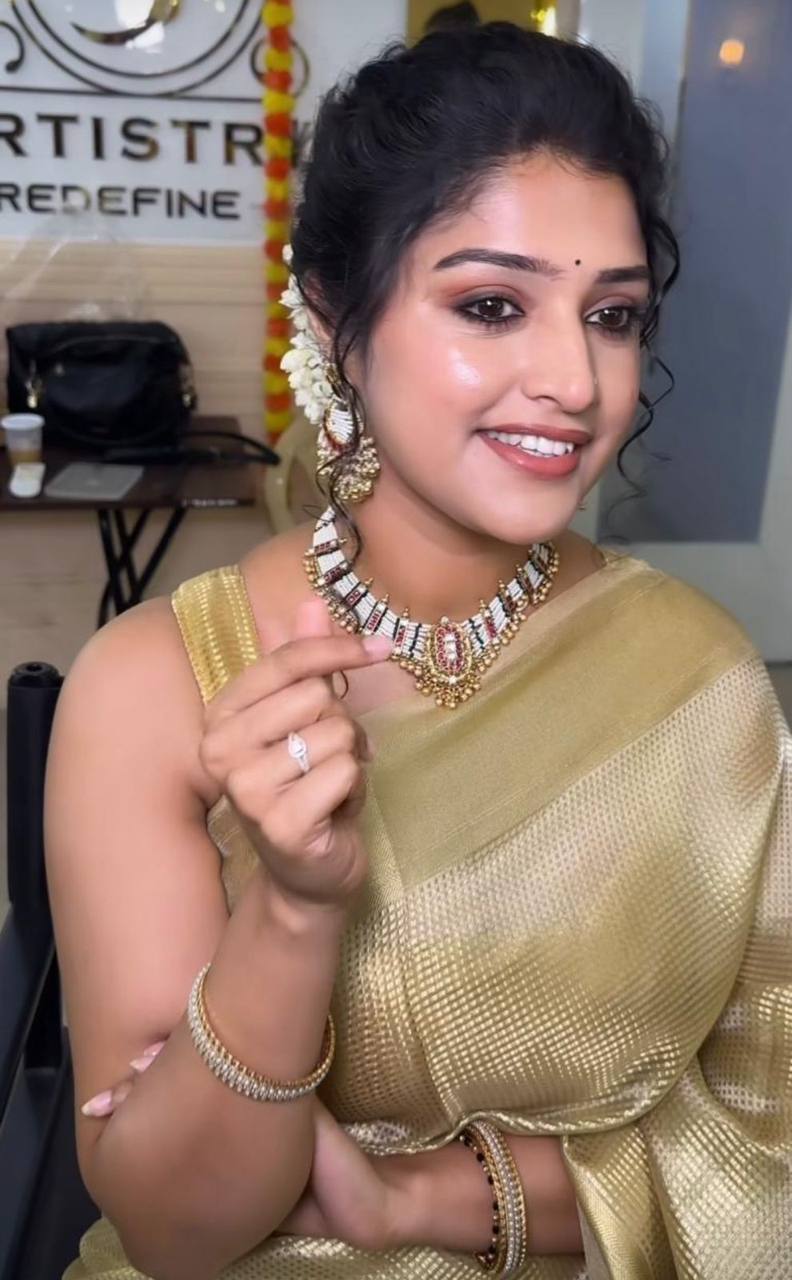 beautiful banarsi hand