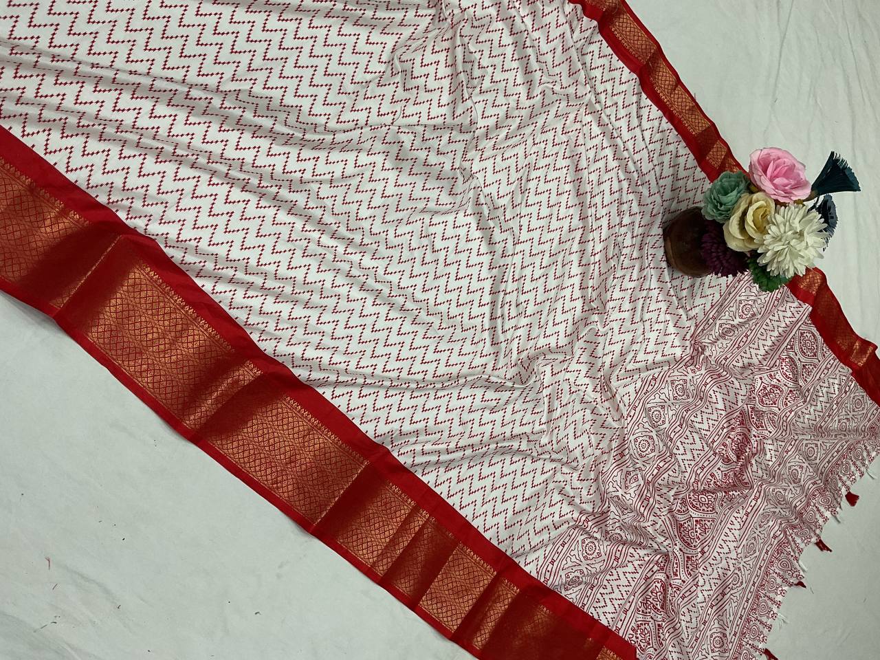 SOFT DOLA SILK SAREE