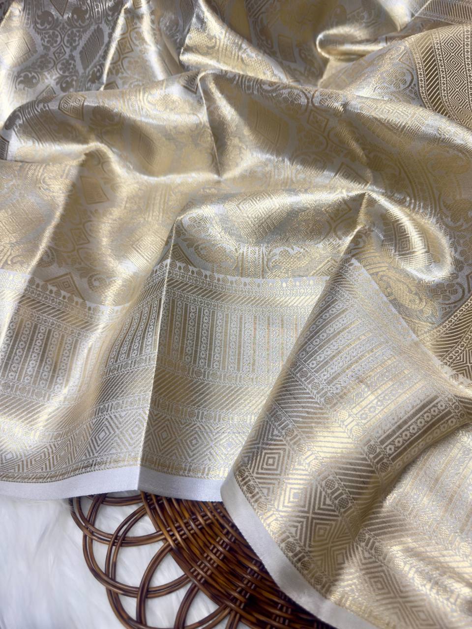 Patli banarsi handloom Saree