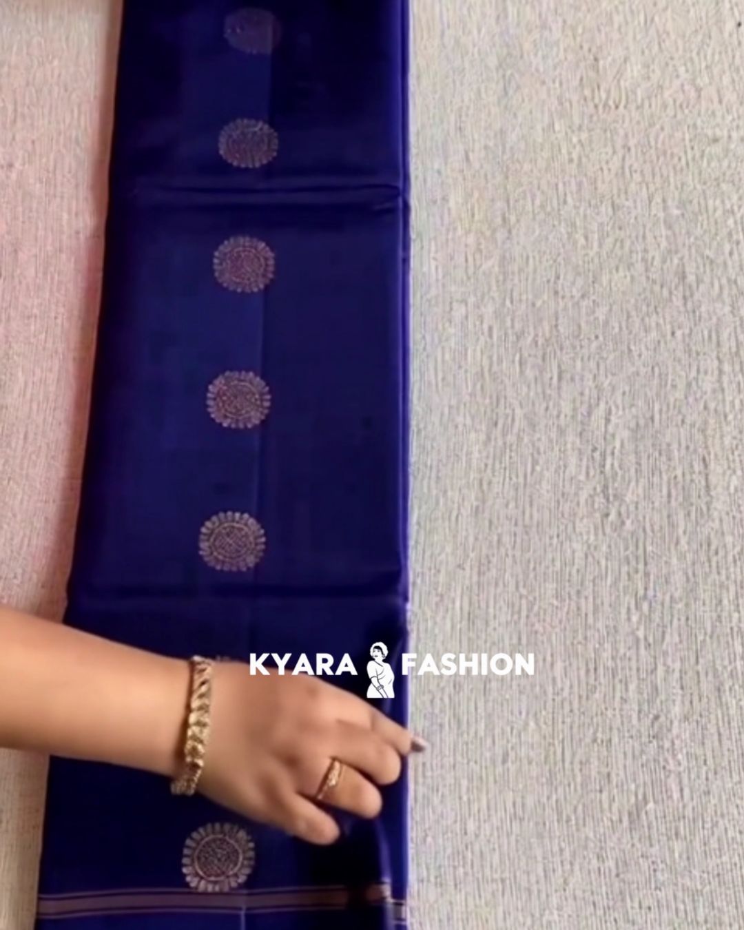 Middle Sea Kanjivaram Silk Saree