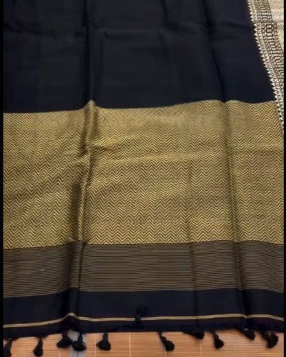 Vanki Weave Silk Saree