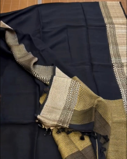 Vanki Weave Silk Saree